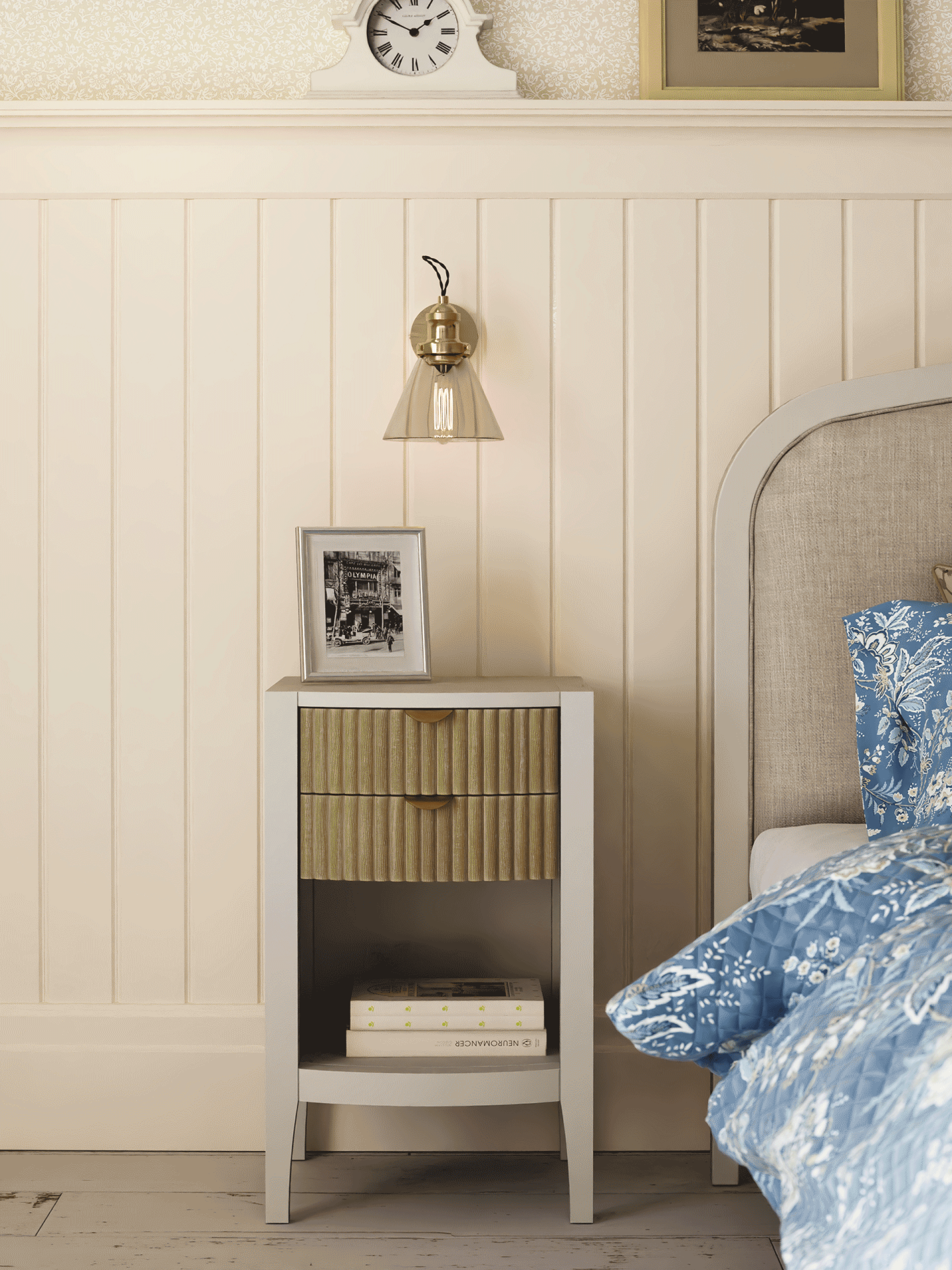 Abbeydale Bedside Table